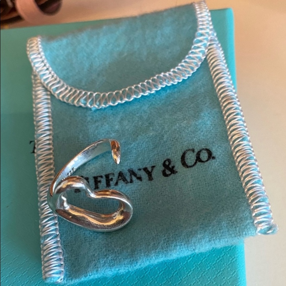 ❤️TRADED❤️Tiffany & Co. Elsa Peretti Open Heart Ring - Picture 6 of 13